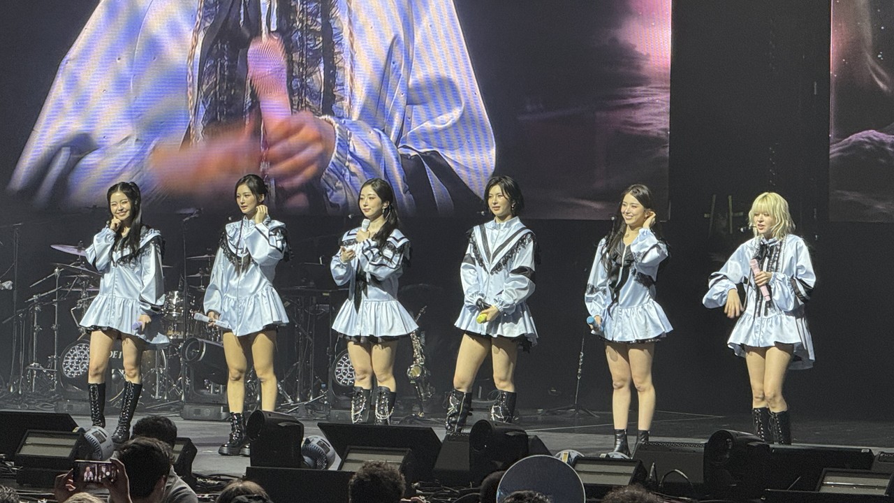 K-pop 컴백 프로모션 이미지
